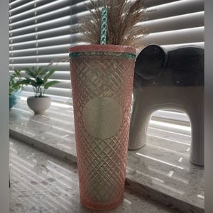 Starbucks 2023 Summer Pink Venti Tumbler